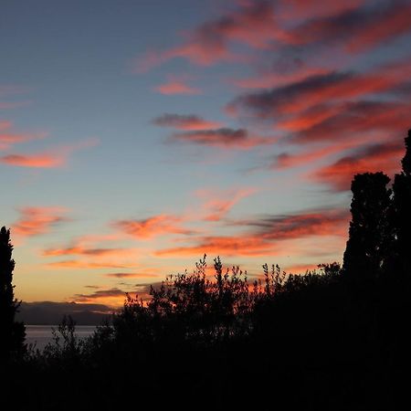 Durrell Corfu Strawberry-Pink Villa Perama  Exterior foto